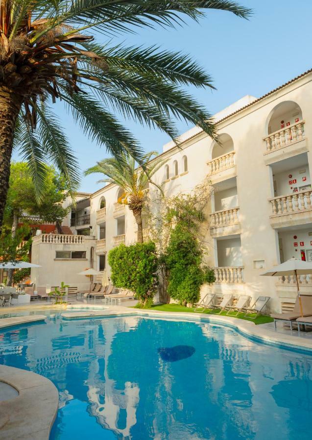 El Rojo Apartment